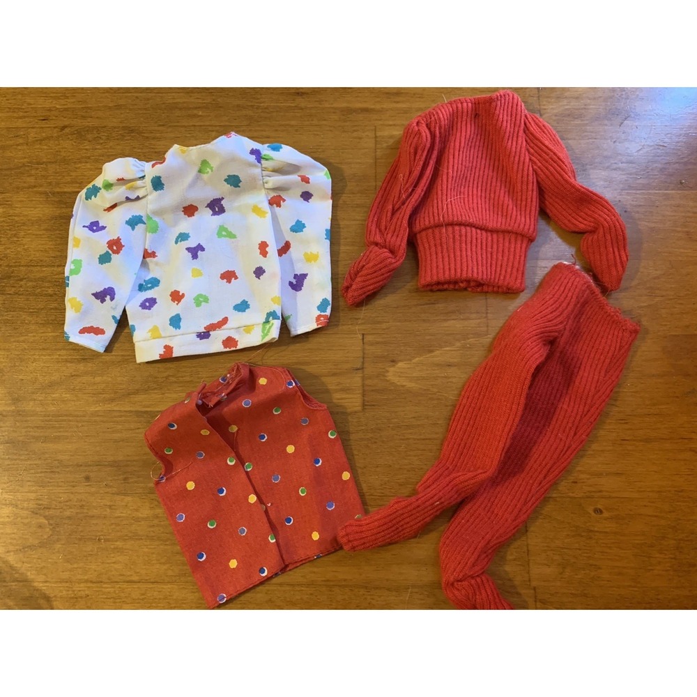 4 Pc Barbie Bright and Breezy Fashions Doll Top Shirt Red Pants 1987 Mattel 4529